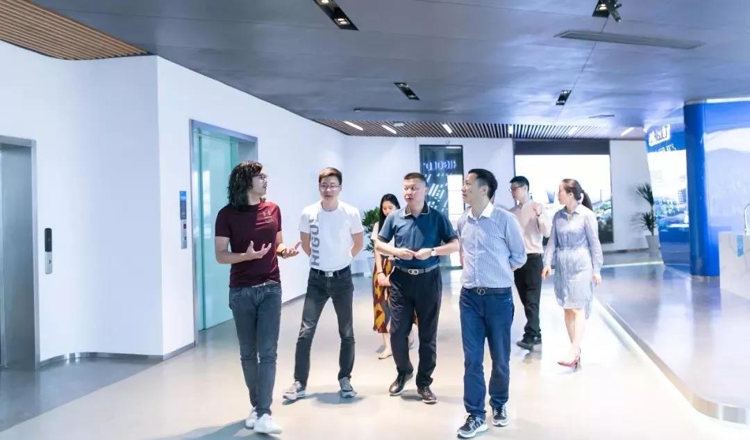 金牌温建怀董事长亲临星空体育，战略合作推向新高潮