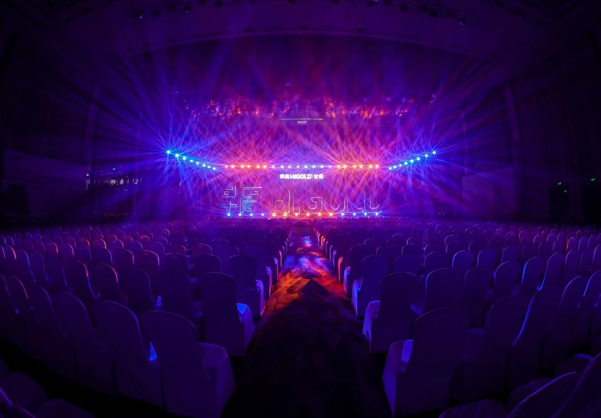 明珠镶嵌彩云间！2024星空体育新品巡回发布会甘肃站盛大举行！